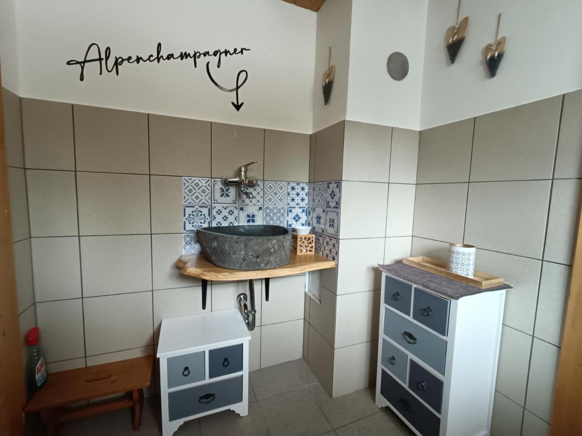 Mittermair Apartment *